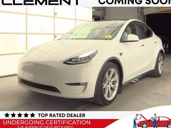 TESLA MODEL Y 2020 5YJYGDEE8LF033893 image